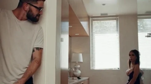 Jerking TS Stepmom butthole poked By Her Stepson In The baths