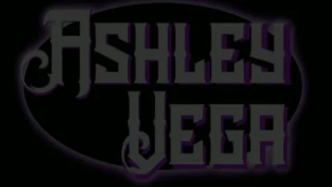 yielding Trans beauty Delivers A Sandwich To Hungry dominatrix