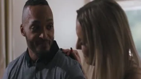 dark boy Enjoys plowing The butthole Of tranny Walker Kayleigh Coxx