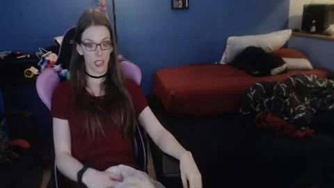 she Needs both Hands To Handle Her Anaconda