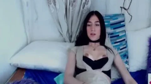 latina Sheshaft Wanks Off Her penis Solo