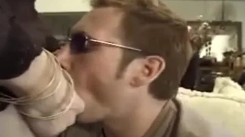 naughty Sthis chabmale drink