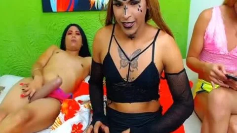 Chat With Molly&Danna