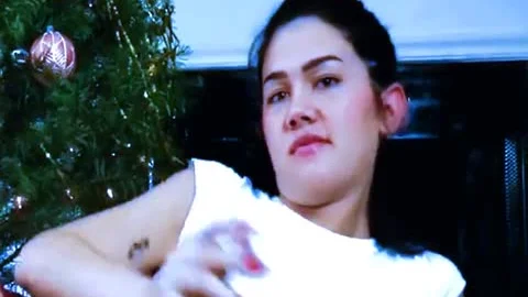 Christmas Creampie under The Tree