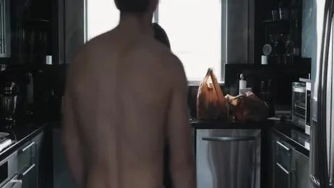 Ella Hollywood receives banged