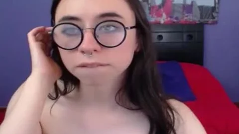 Emily Song juicy teen tranny cam