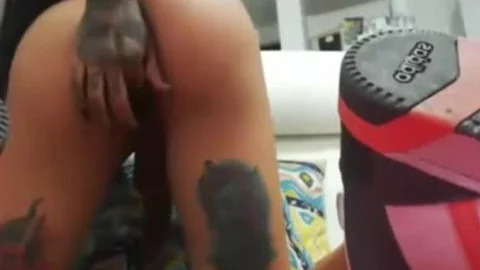 Sara Salazar Up Close Stroking large 10-Pounder