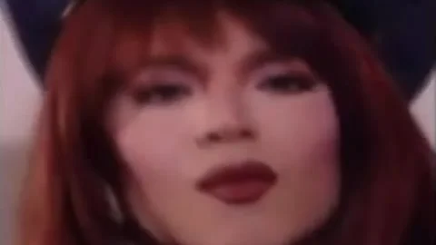 Karen Dior horny Bitz